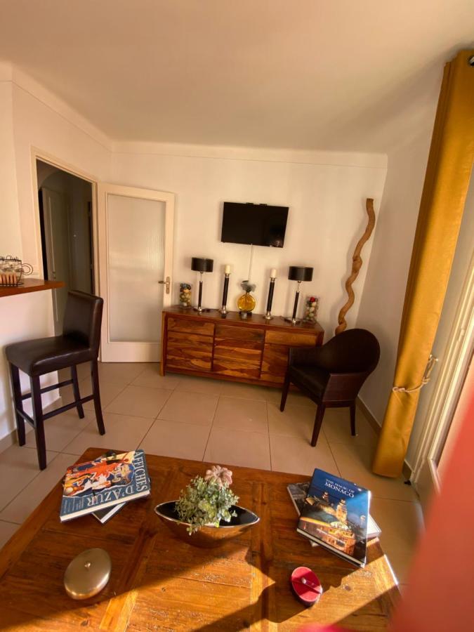 Charmant 2 Pieces Vue Sur Mer Et Monte-Carlo A Roquebrune Cap Martin Εξωτερικό φωτογραφία