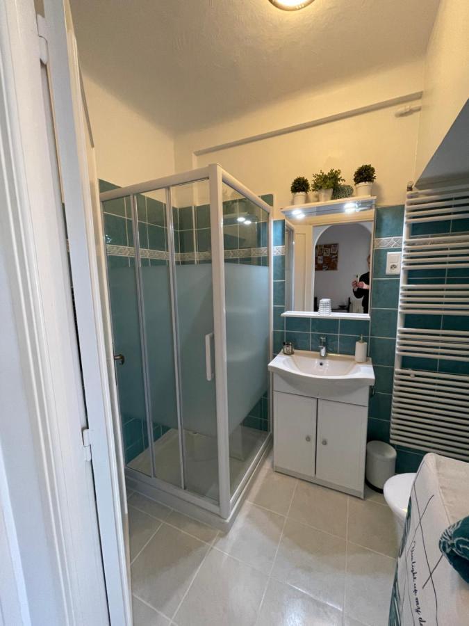 Charmant 2 Pieces Vue Sur Mer Et Monte-Carlo A Roquebrune Cap Martin Εξωτερικό φωτογραφία